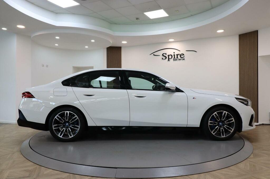 BMW i5 M60 83.9Kwh Xdrive Grey #48
