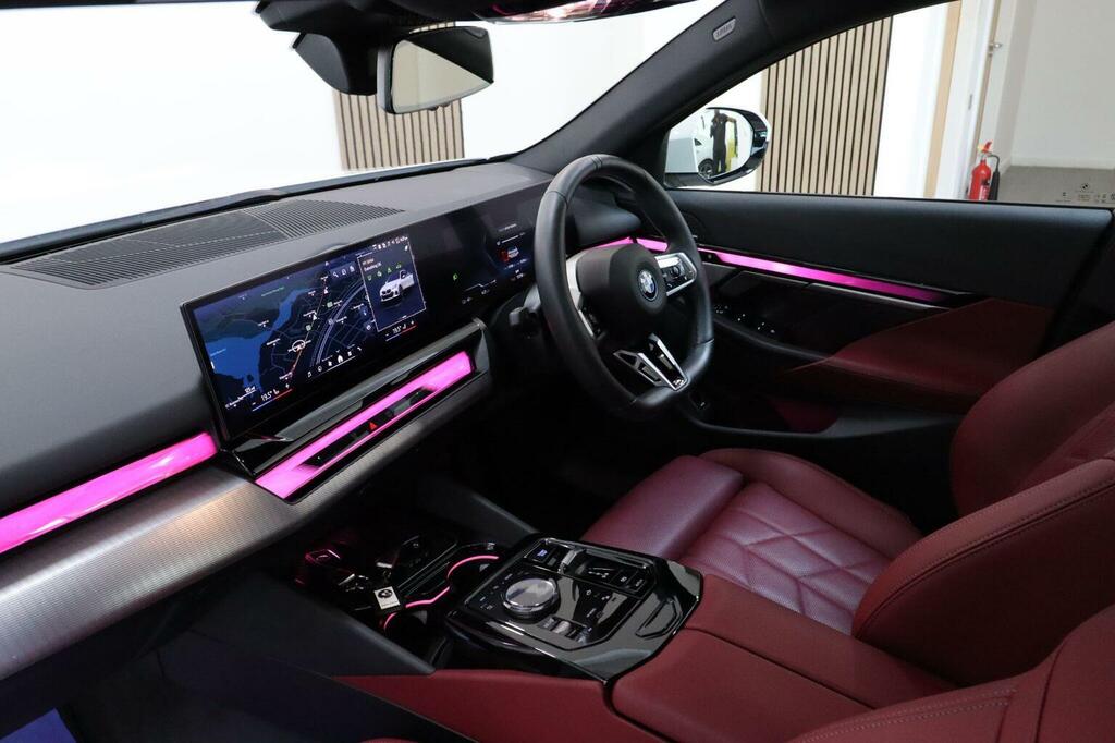 BMW i5 M60 83.9Kwh Xdrive Grey #11