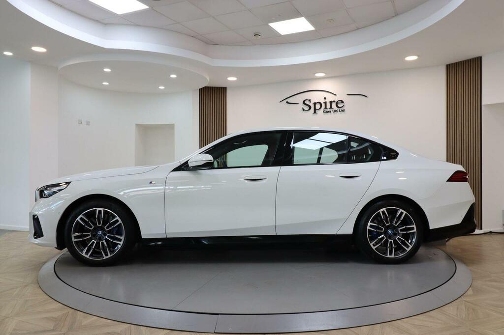 BMW i5 M60 83.9Kwh Xdrive Grey #52