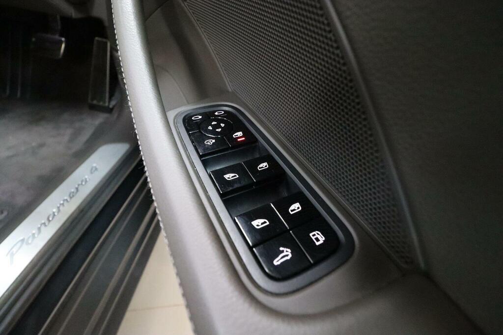 Porsche Panamera 2.9 4S Pdk 434 Bhp Grey #15