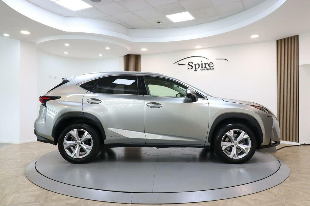 Lexus NX 2.5 300H Premier E-cvt 4Wd Euro 6 Ss Silver #4