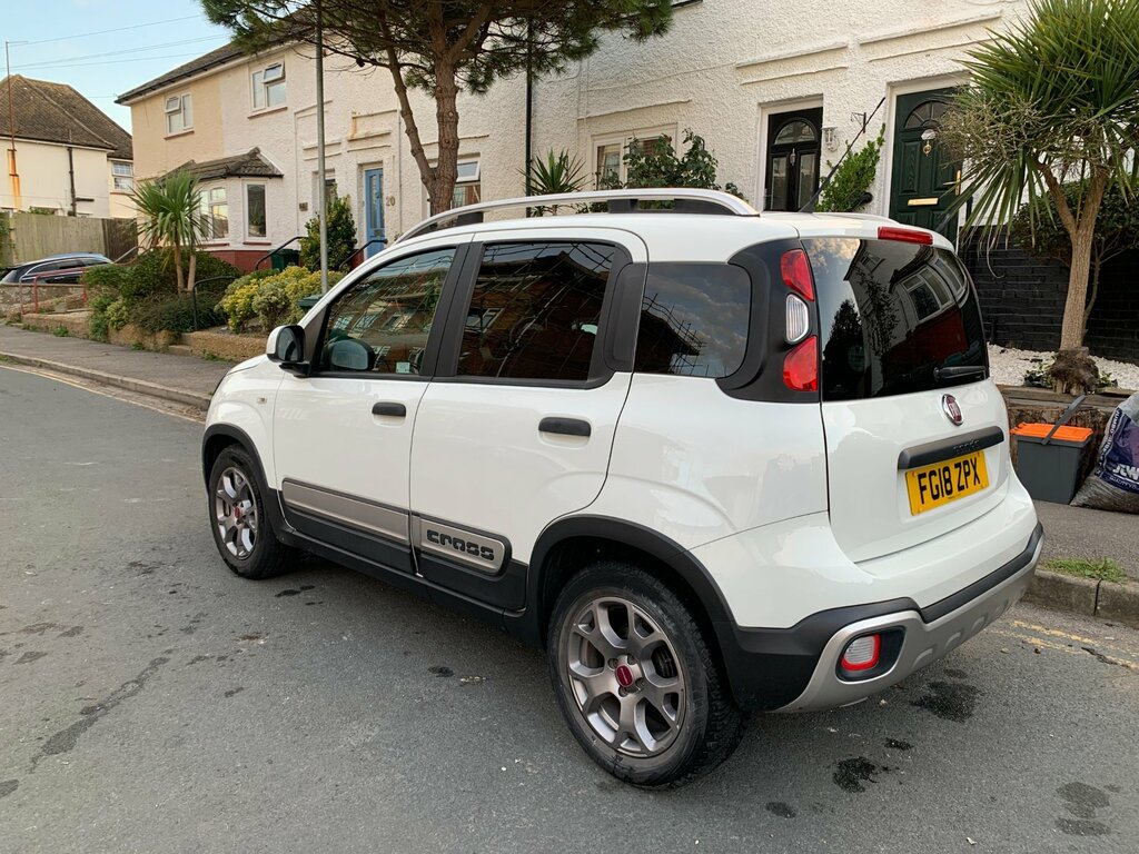 Fiat Panda 1.2 City Cross Hatchback Euro 6 White #4