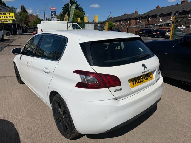 Peugeot 308 Bluehdi Allure Hatchback White #4