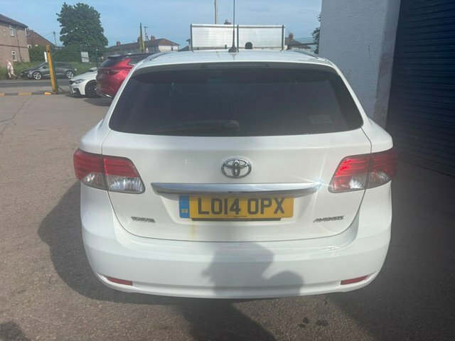 Toyota Avensis D-4d Icon Tourer LO14OPX White #5