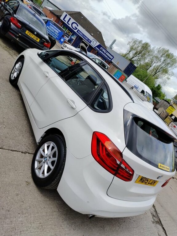 BMW 2 Series Active Tourer 216D Se Mpv White #6