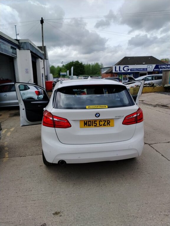 BMW 2 Series Active Tourer 216D Se Mpv White #4