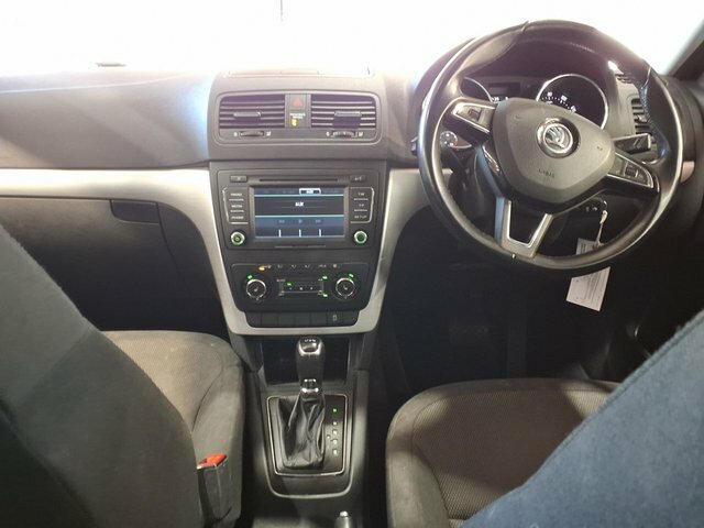 Skoda Yeti Tsi Se Outdoor Silver #5