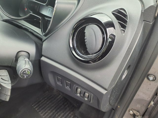 Renault Captur 0.9 Tce Energy Signature Nav Suv #9
