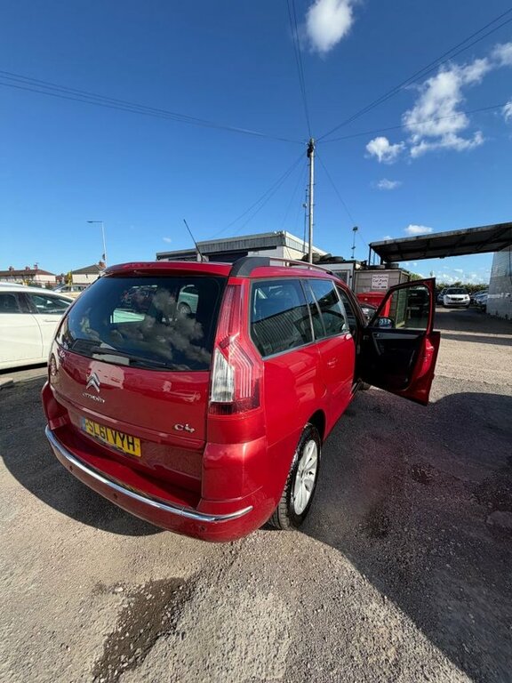 Citroen Grand C4 Picasso Hdi Vtr Mpv Red