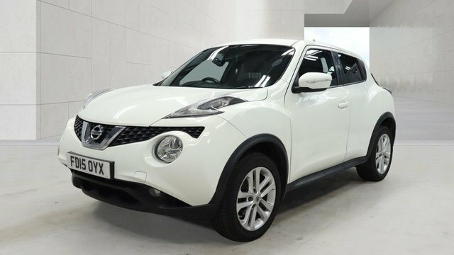 Nissan Juke Acenta Premium Suv White #2
