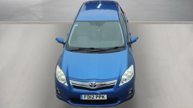 Toyota Auris Hatchback Black #7