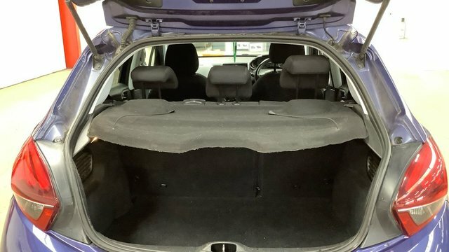 Peugeot 208 Puretech Allure Hatchback Blue #5