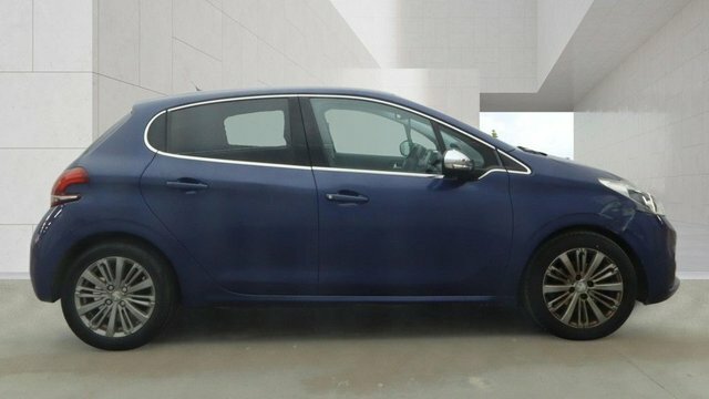 Peugeot 208 Puretech Allure Hatchback Blue #2