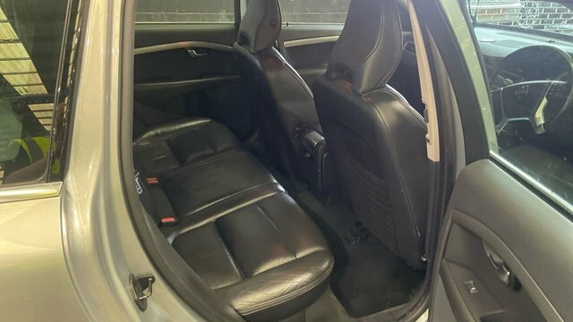 Volvo XC70 2.4 Xc70 Se Red #10