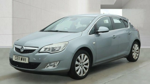 Vauxhall Astra 16V Elite Hatchback Silver #2