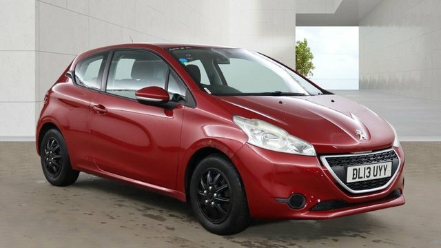 Peugeot 208 Vti Access Hatchback Red