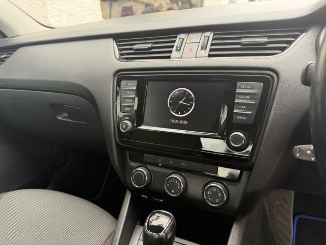 Skoda Octavia Tdi S Hatchback Blue #5
