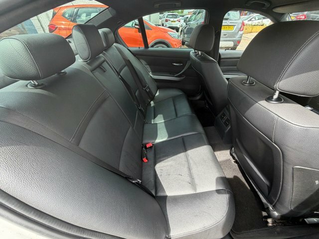 BMW 3 Series 320D M Black #19