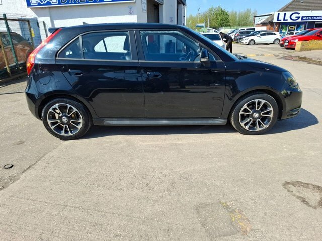 MG MG3 Hatchback 1.5 Vti-tech 3Style Euro 6 Ss 2 Red #22