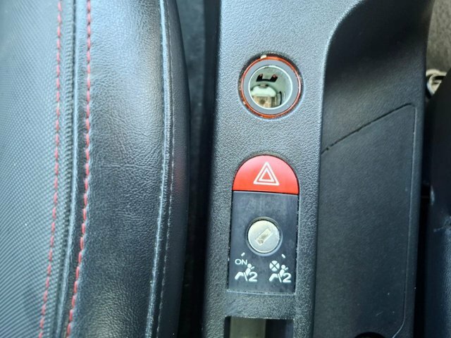 MG MG3 Hatchback 1.5 Vti-tech 3Style Euro 6 Ss 2 Red #18