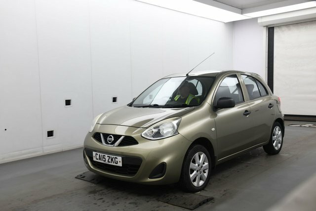 Nissan Micra Visia Hatchback Green #4