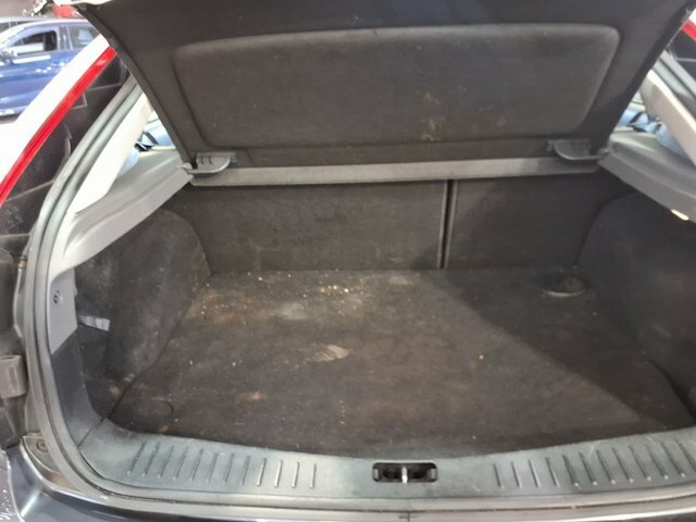 Ford Focus Zetec Tdci 5-Door Silver #13