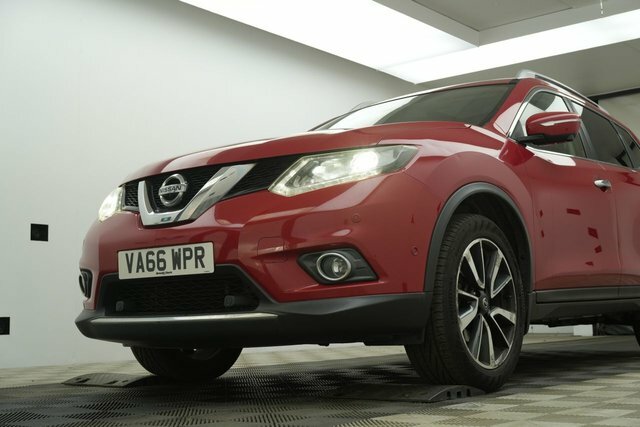 Nissan X-Trail Dci Tekna Suv Red #6