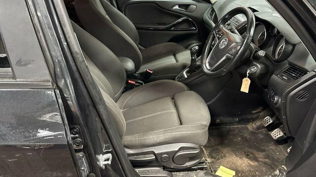 Vauxhall Zafira Tourer  Grey #7