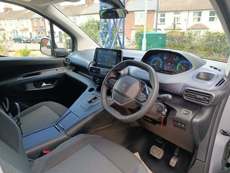 Peugeot e-Rifter 50Kwh Allure Long Mpv 7.4Kw Cha  #5