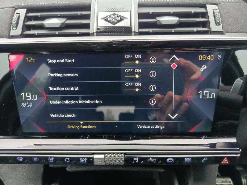 DS DS 7 Crossback 1.5 Bluehdi Performance Line Crossback Eat8 Euro Grey #15