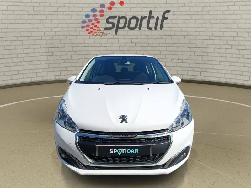 Peugeot 208 Allure Black #20