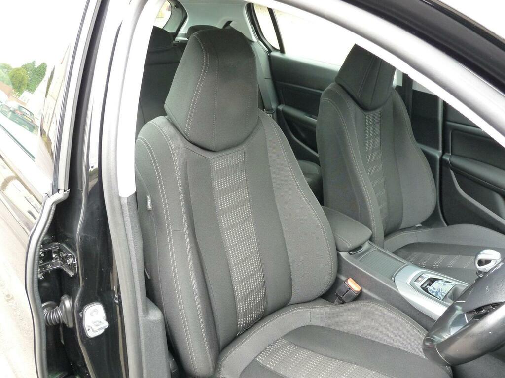 Peugeot 308 1.6 Bluehdi Allure Euro 6 Ss Black #4