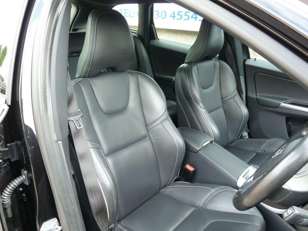 Volvo XC60 2.4 D4 R-design Lux Nav Awd Euro 6 Ss Black #4