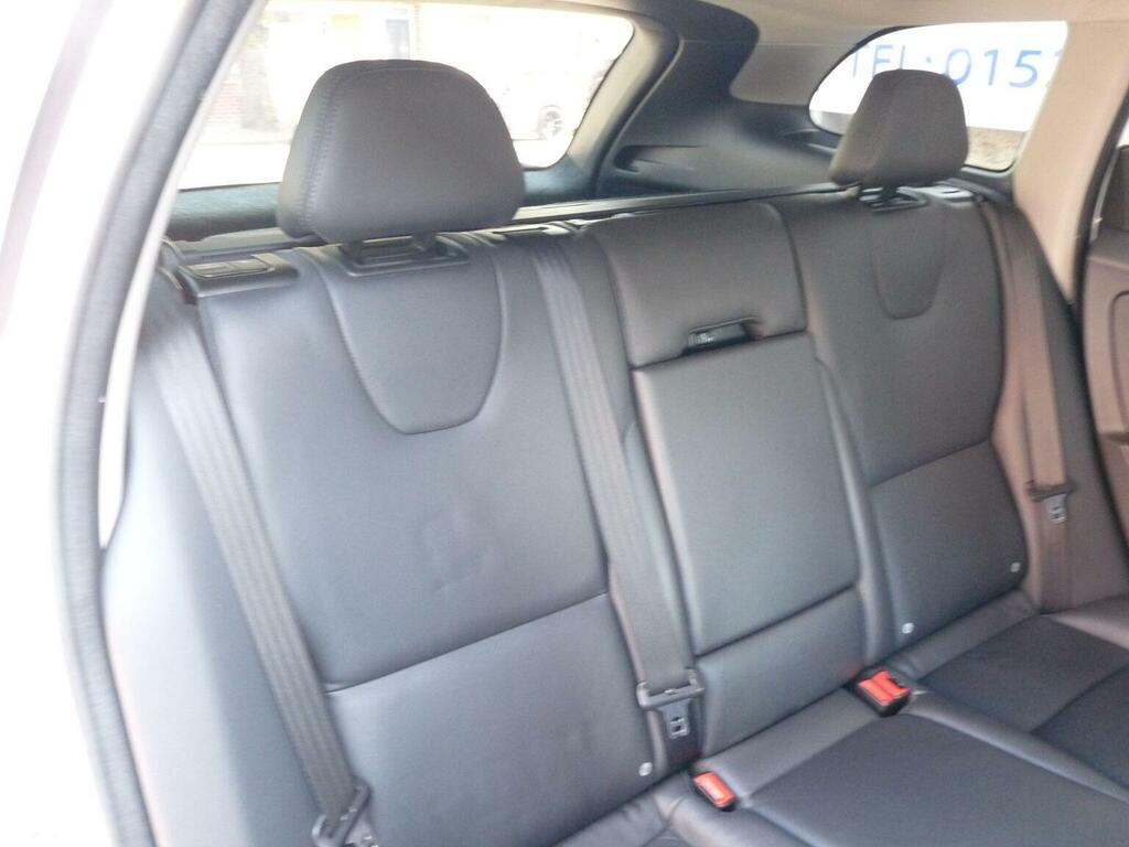 Volvo XC60 2.4 D4 Se Lux Nav Geartronic Awd Euro 5 White #5