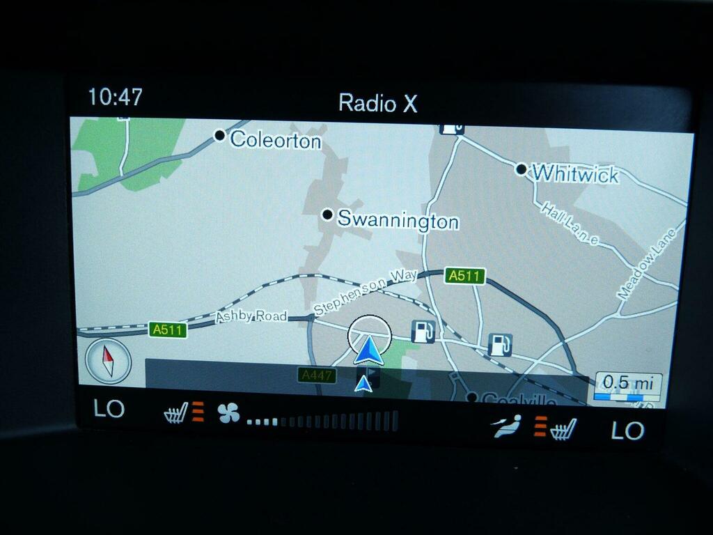 Volvo XC60  White #16
