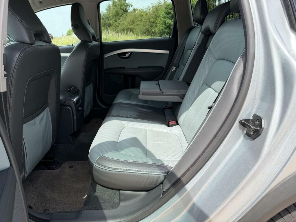 Volvo XC70 D5 Se Lux Awd Silver #69