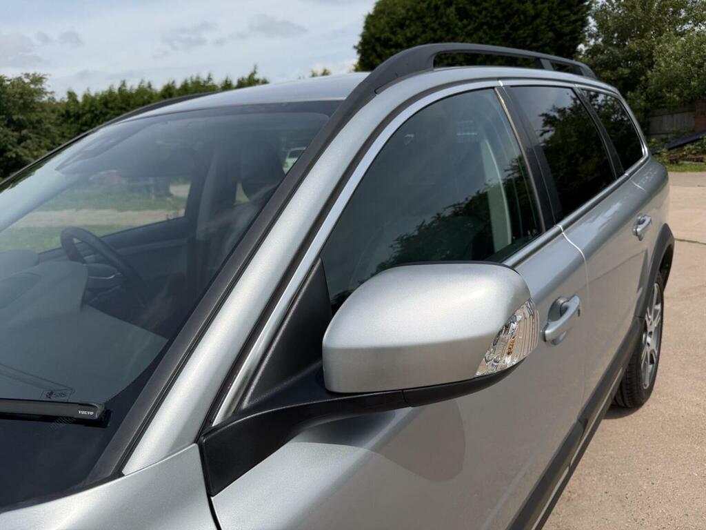 Volvo XC70 D5 Se Lux Awd Silver #33
