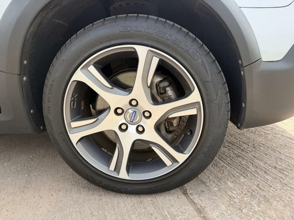 Volvo XC70 D5 Se Lux Awd Silver #43