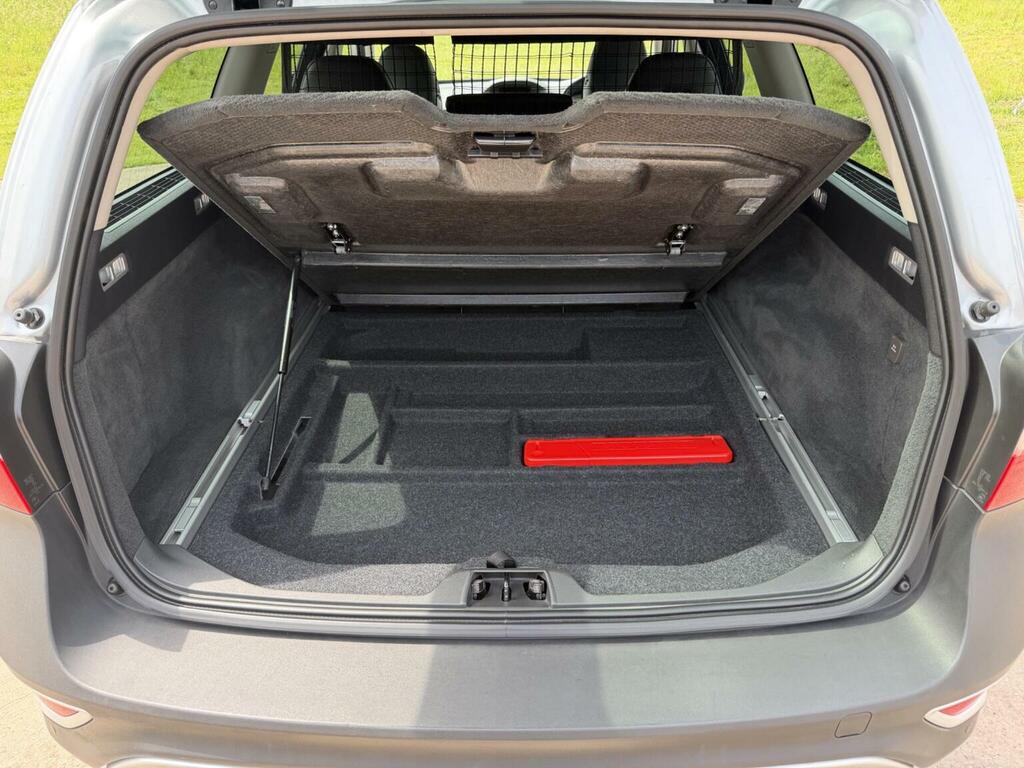 Volvo XC70 D5 Se Lux Awd Silver #12