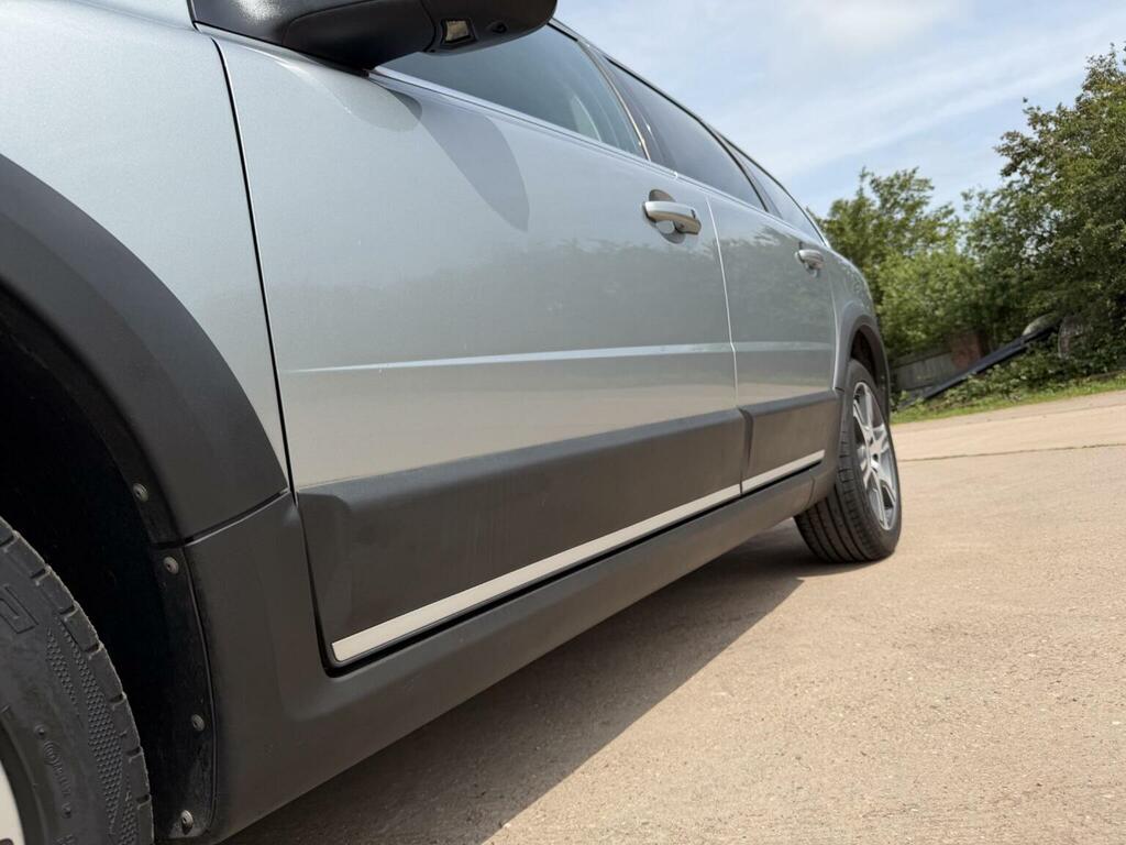 Volvo XC70 D5 Se Lux Awd Silver #32