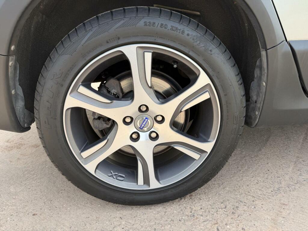 Volvo XC70 D5 Se Lux Awd Silver #45