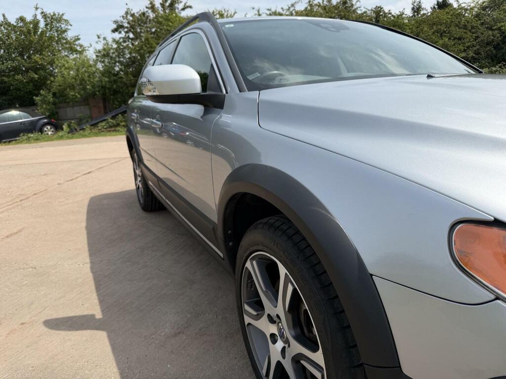 Volvo XC70 D5 Se Lux Awd Silver #35