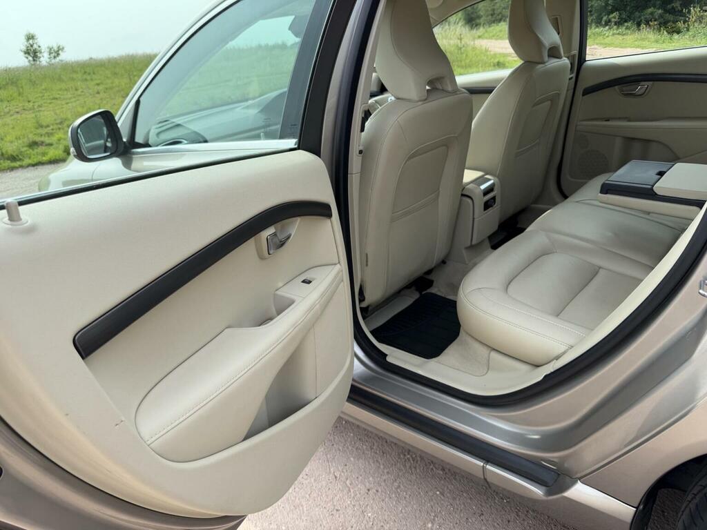 Volvo V70 Business Edition Black #66