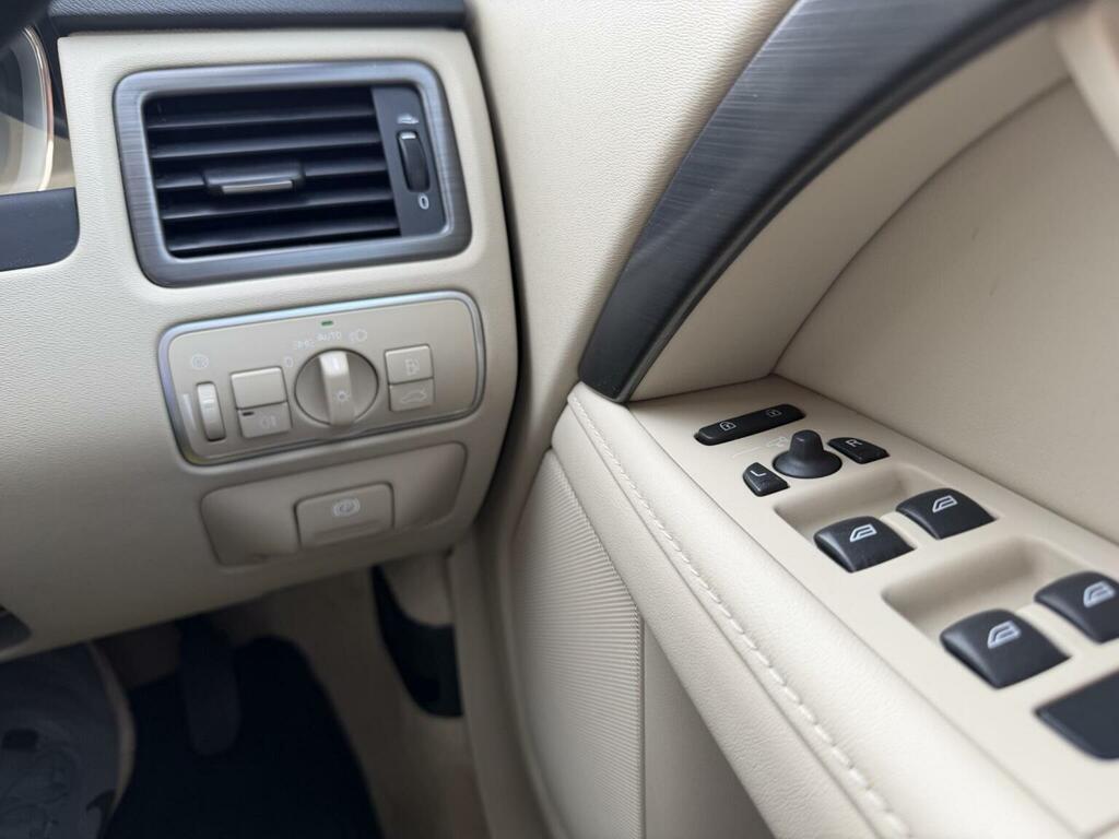 Volvo V70 Business Edition Black #26