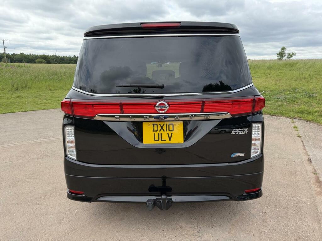 Nissan Elgrand Mpv Red #10