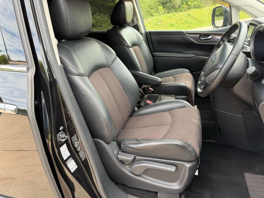 Nissan Elgrand Mpv Red #27