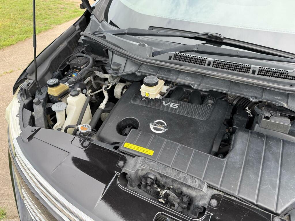 Nissan Elgrand Mpv Red #20