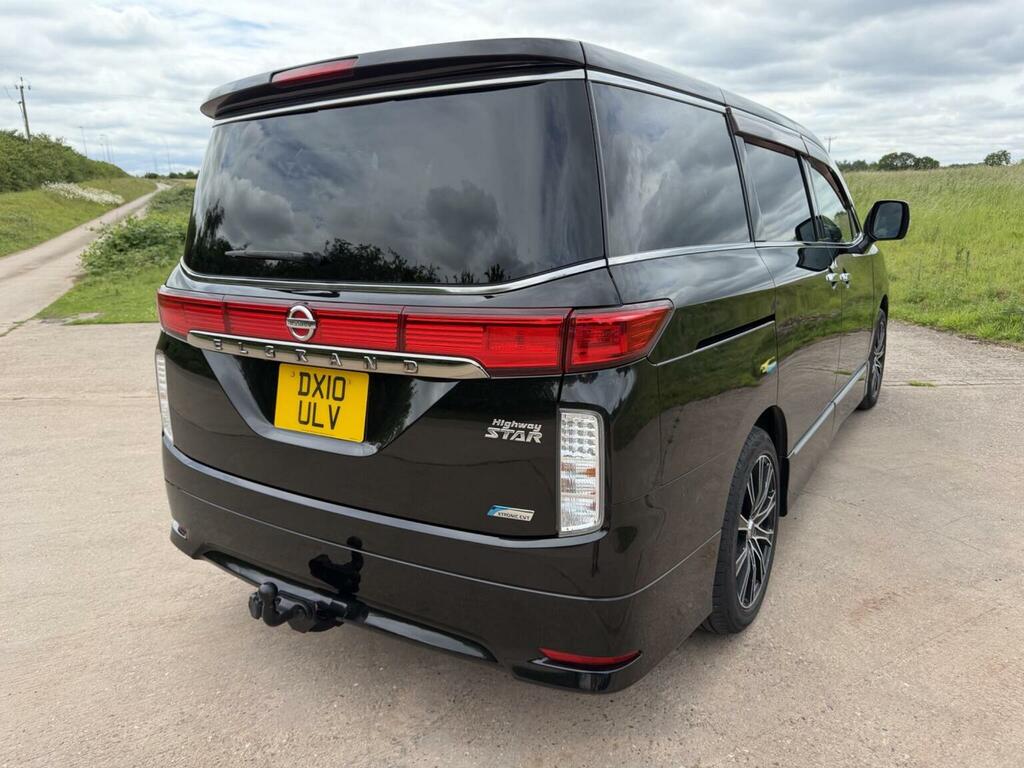 Nissan Elgrand Mpv Red #19