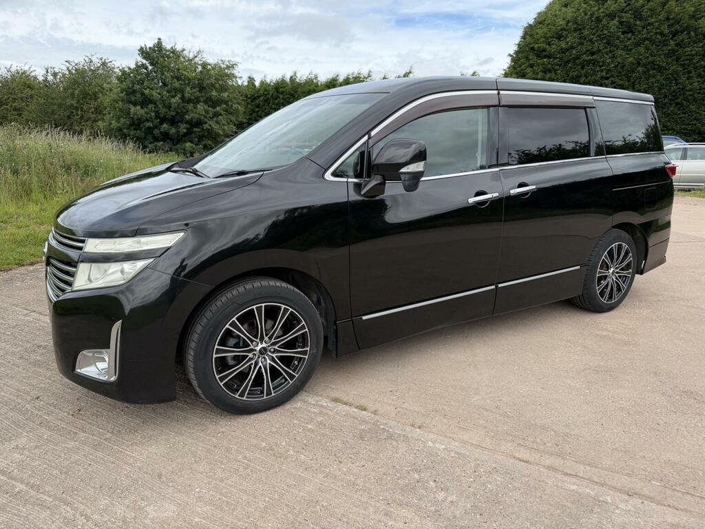 Nissan Elgrand Mpv Red #23