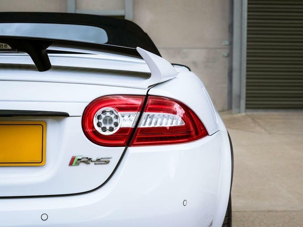Jaguar XKR-S Xk R-s White #25
